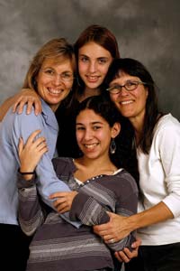 SuEllen and Renee with daughters